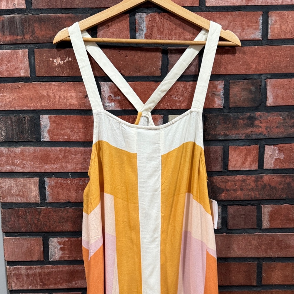 Miranda White Multi Geometric Print Midi Dress
O'Neill - Picture 9 of 16